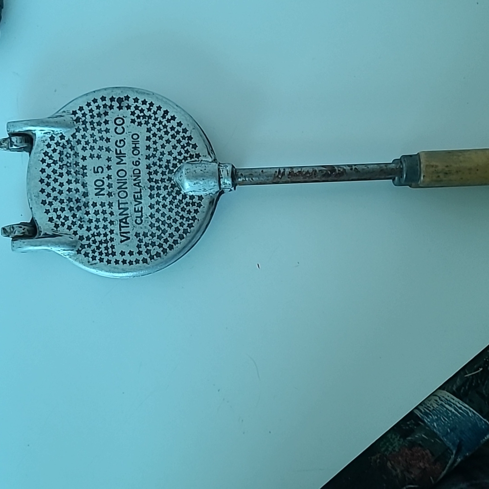 Vintage Pizzelle Waffle Maker No.5